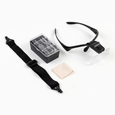 Lupa of 1-3x binocular, with backlight, 5 lenses included, 3AAA