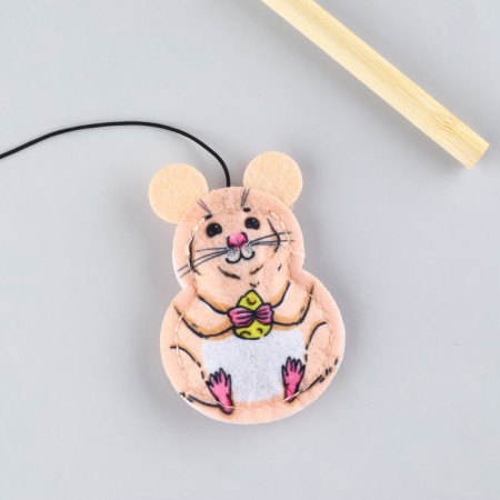 Tearing with a toy "Mouse", 6.5 cm-3