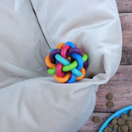 Molecule ball with a bell, 6 cm-1