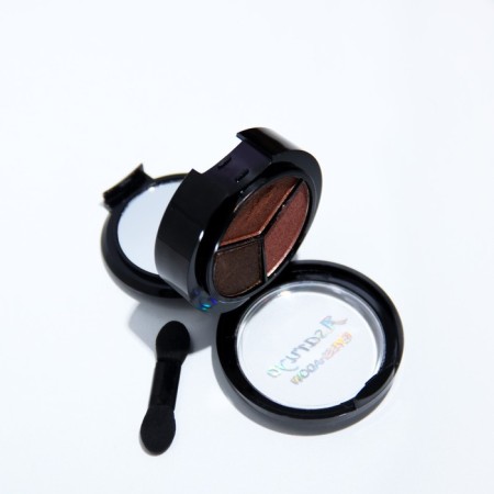 Palette of shadows for the eyelids, 3 colors-5