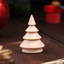 Harvesting for creativity of a Christmas tree 4.5x3 cm