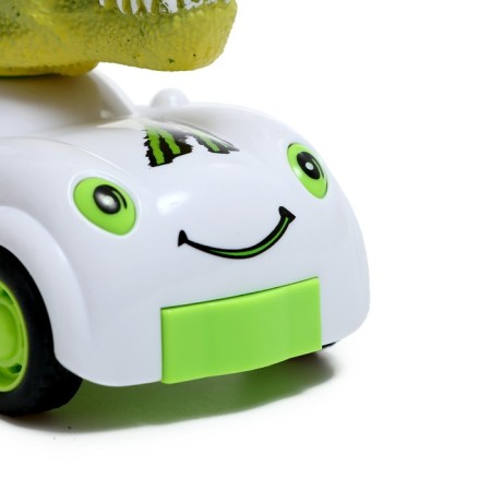 The inertial "animals" car, the head flies out when hit, mix-3