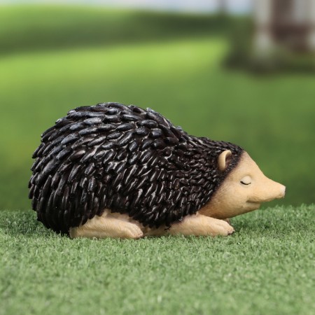Garden figure "Hedgehog is heating" 18x10x10cm ////-3