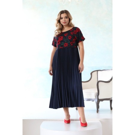 Women's dress, size 52-4
