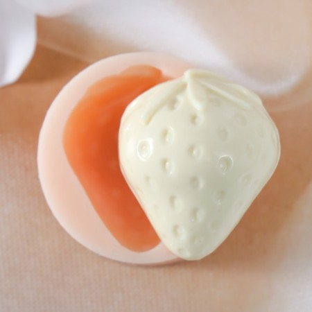 Silicone Mold "strawberries" 3.7x3x1.8 cm