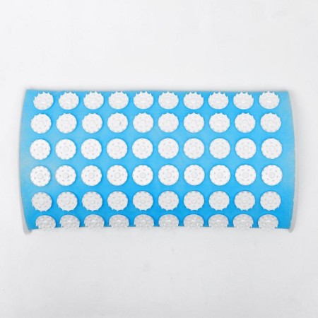 The Kuznetsova applicator, a lumbar roller, spanbond, 19 x 32 cm, blue.-1