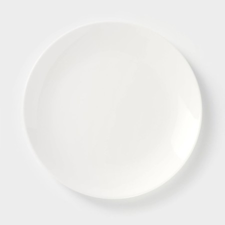 Porcelain porcelain plate with a thickened edge Wilmax Olivia Pro, D = 15 cm, white color