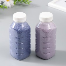Color sand in the bottles 
