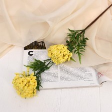 Artificial flowers 