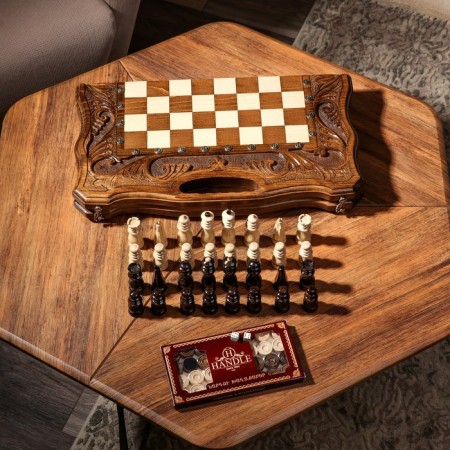Hand-handed chess-wagon-work "Universal", with a pen, 50x27 cm, an array of walnut, Armenia