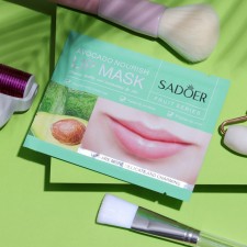 Lip patch with avocado
