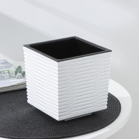 Kashpo with the insert "Style", 1.5 l, color marble-1
