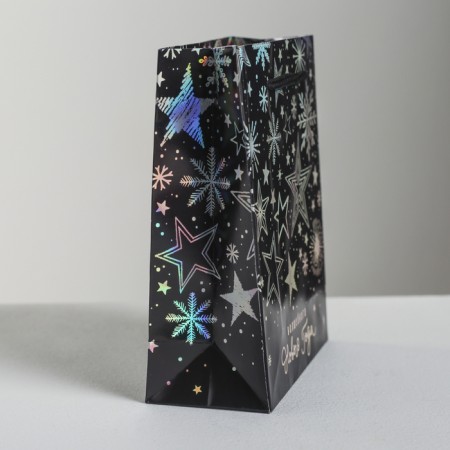 The holographic vertical package “Magic New Year”, S 12 x 15 x 5.5 cm, New Year-1