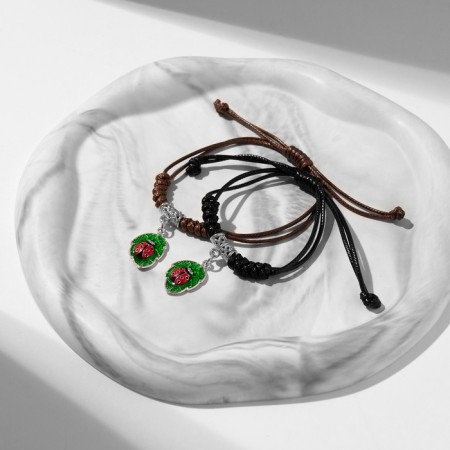 Bracelets "Demetrons" of God's cow, color, l = 12.5 cm-3
