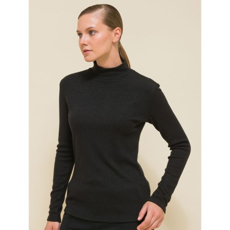 Women's turtleneck, size 46, black color