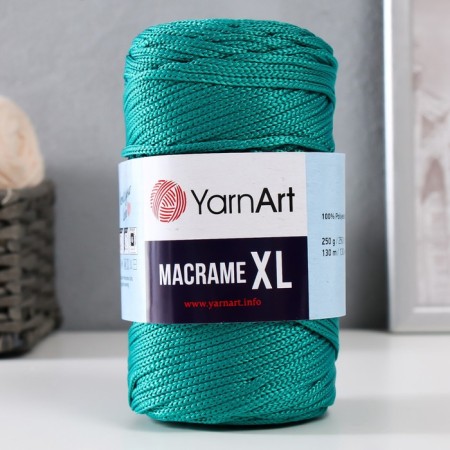 Yarn "Macrame XL" 100% polyester 130m/250g (158 emerald)