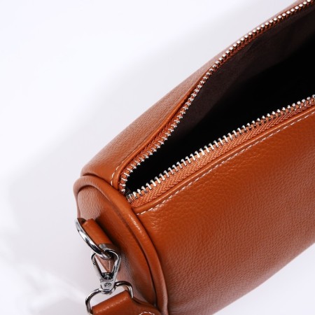 Bag Cross-Bodi with a zipper, the color is red-5
