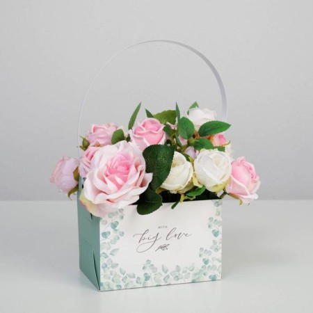 Carriage for flowers with love, 10 × 13 × 15 cm