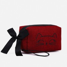 Cosmetic bag with a zipper, with a lining, burgundy color