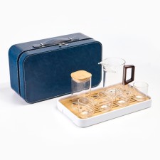 A set for a tea ceremony of 7 items, for 4 persons, a cup, a kettle