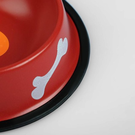 A bowl with bones, iron with a non -slip base of 15 x 3.5 cm, 150 ml, red-2