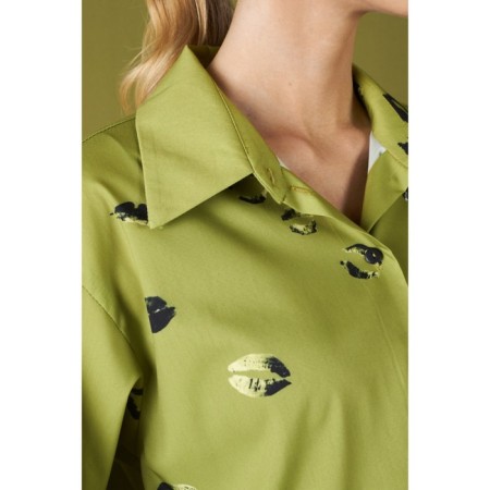 Female shirt, size 56-2