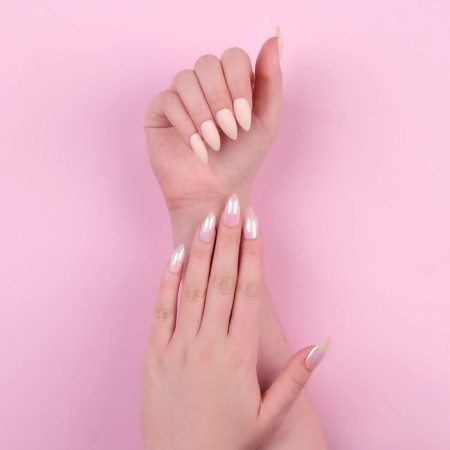 Falbled nails, 24 pcs, with adhesive plates, form of almonds, matte/holography, beige color-9