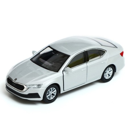 Модель машины Skoda Octavia IV, масштаб 1:38, МИКС-11