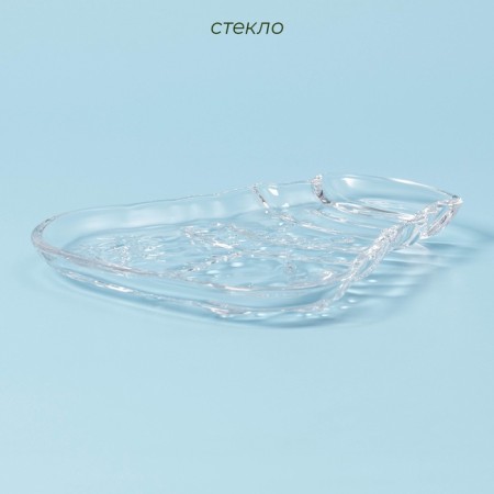 The dish "New Year's miracle. Snowman ", 16.7 × 16.4 × 2.3 cm, glass, transparent-1