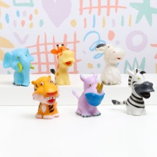A set of toys - bathing foods in the bathtub 