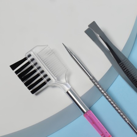 Cosmetological set, 4 objects, silver color-2