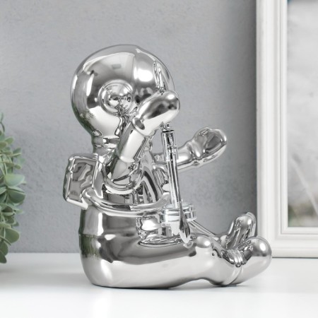 Souvenir ceramic stand for the bottle "Cosmonaut" silver 22.5x21x24 cm-2