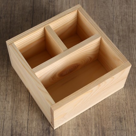 Square stand from pine, with 3 compartments, 15 × 15 × 8 cm-1