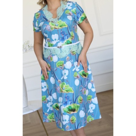 Women's dress, size 52-5
