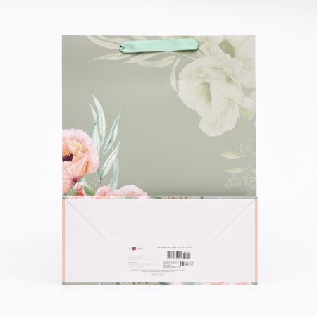 Gift package "Flower composition", 33 x 42.5 x 15 cm-1