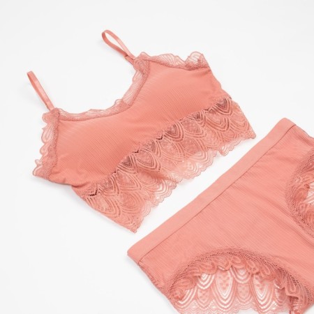 Female set (top, panties) Pink color, size 42-44-5