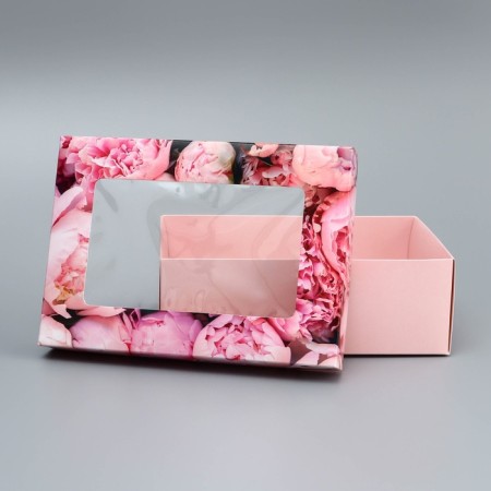 The box is folding, the lid is, “bright moments”, 21 x 15 x 7 cm with a window-4