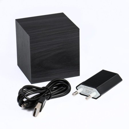 Clock - an alarm clock electronic "digit" with a thermometer, wooden, 6.5 cm, aaa, USB-3