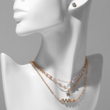 Set: 3 necklaces, 3 pairs of 