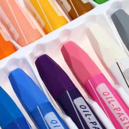 Oil pastel 18 colors in a paper holder, in a cardboard box-6