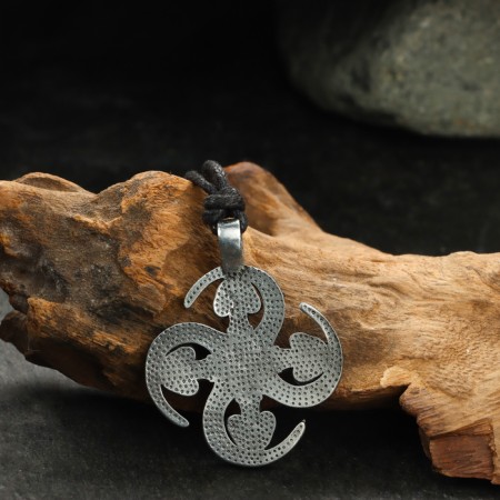 Protective amulet "Swastika Saturn", 35x35mm, metal-2