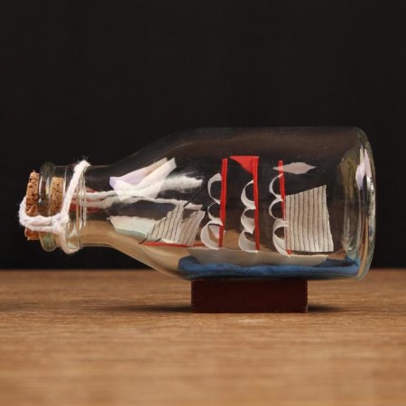 The ship souvenir "Bolivar", in a bottle, horizon. 11*5*6cm