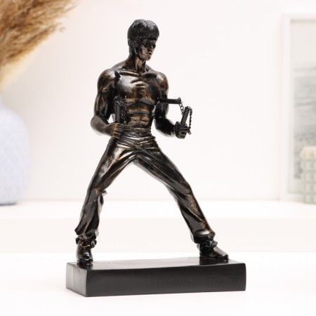 Figure "Karate Fighter" 6x13x21cm-1