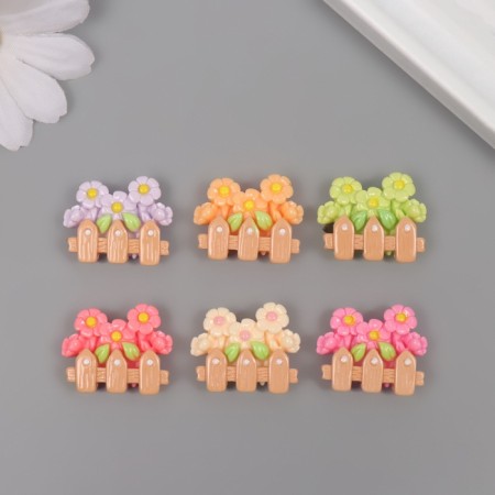 Decor for creativity plastic "Chamomile after a fence" set 6 pcs 2.5x2x1 cm