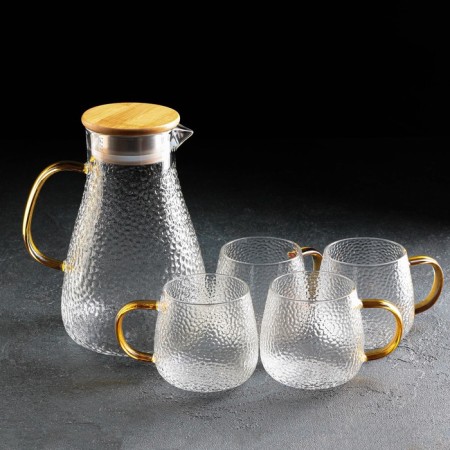 Set for drinks made of glass Magistro "Eco. Sarah ", 5 items: a jug 1.8 l, 4 circles 300 ml-1