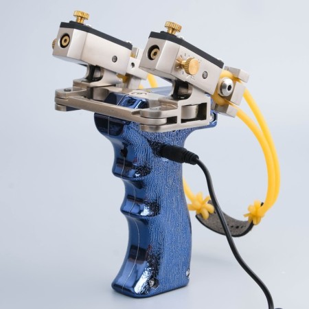 Metal slingshot, 3 harnesses, laser target indicator+ charge.-4