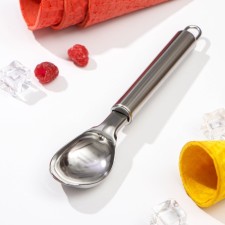 Spoon for ice cream of the share 