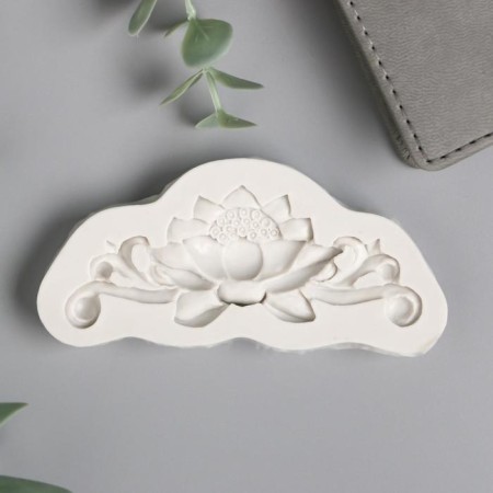 Mold Silicon "Pattern - Lotus Flower" 4.5x9.7 cm