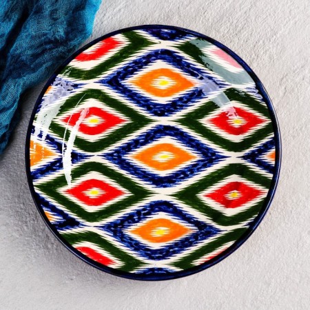 Plate of the Rishtan ceramics "Atlas", flat, 22 cm-1