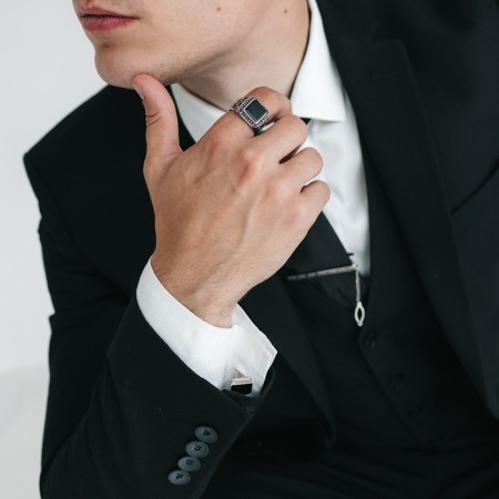 Male "ring" line line, black color in silver, 23 size-3